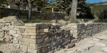 Mur de soutènement, mur double parement - Viens