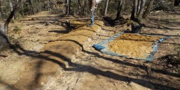 Réhabilitation d'un sentier au Colorado Provençal - Rustrel