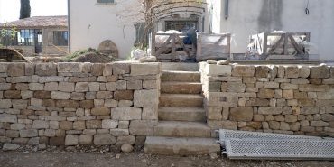 Escalier en pierres de taille - Aubignan
